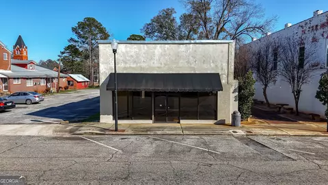 226 N Main St, Dawson, GA 39842