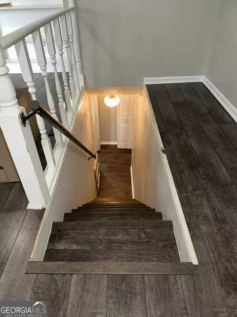 Entry Way - 500 Payne Pl, Dublin, GA 31021 photo 4 of 7
