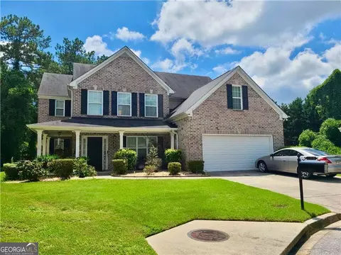 828 Cooper Lakes Ct, Grayson, GA 30017