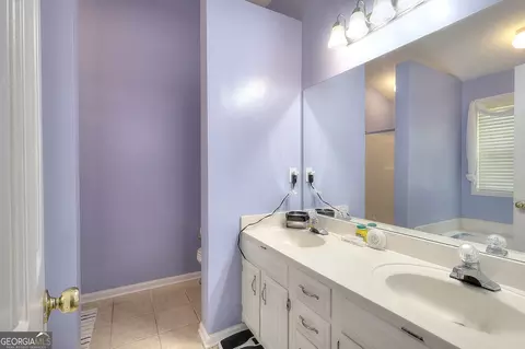 Bath - 3319 Stewart Rd, Monroe, GA 30655 photo 7 of 10