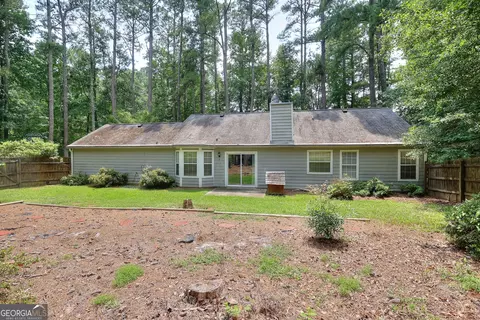 Exterior - 3319 Stewart Rd, Monroe, GA 30655 photo 12 of 15