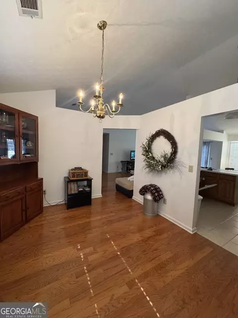 Dining - 3319 Stewart Rd, Monroe, GA 30655 photo 1 of 1