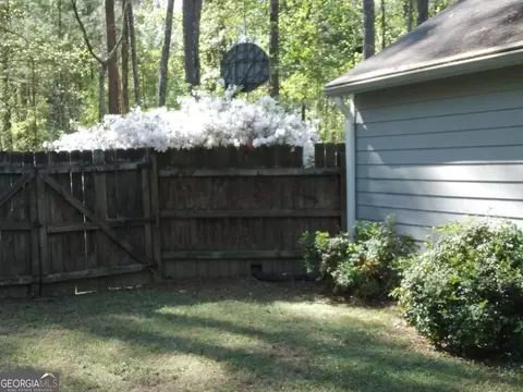 Exterior - 3319 Stewart Rd, Monroe, GA 30655 photo 5 of 15