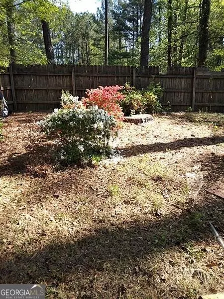 Exterior - 3319 Stewart Rd, Monroe, GA 30655 photo 7 of 15