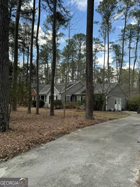 Exterior - 3319 Stewart Rd, Monroe, GA 30655 photo 1 of 15