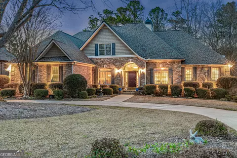 345 Tillinghast Trce, Newnan, GA 30265