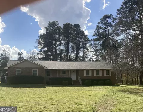 109 NE Trojan Cir NE, Milledgeville, GA 31061