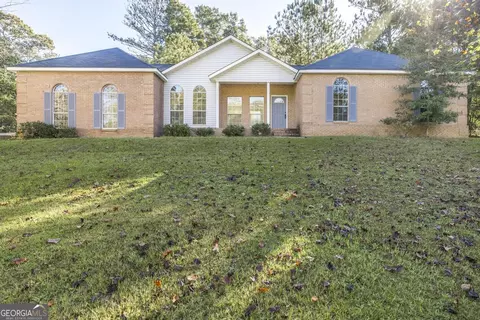 101 Fawn Ct, Byron, GA 31008