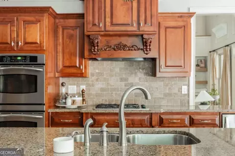 Kitchen - 644 Herring Rd, Grayson, GA 30017 photo 3 of 7