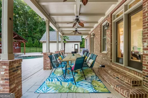 Exterior - 644 Herring Rd, Grayson, GA 30017 photo 6 of 17