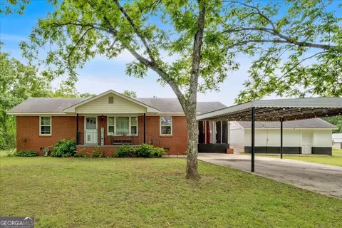 7783 Cantrell Rd, Douglasville, GA 30135