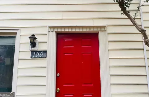 130 Holcomb Ferry Rd, Roswell, GA 30076