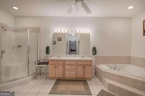 Bath - 265 Evans Dr, Buchanan, GA 30113 photo 1 of 4