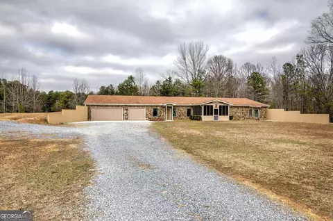 Exterior - 265 Evans Dr, Buchanan, GA 30113 photo 7 of 19
