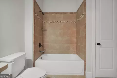 Bath - 262 Shellbark Dr, Mcdonough, GA 30252 photo 6 of 6