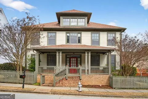 1767 Drew Dr NW, Atlanta, GA 30318