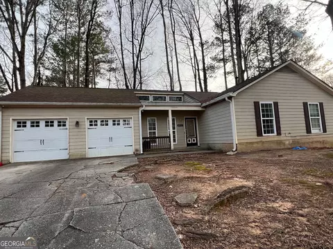 8997 Liberty Ln, Jonesboro, GA 30238