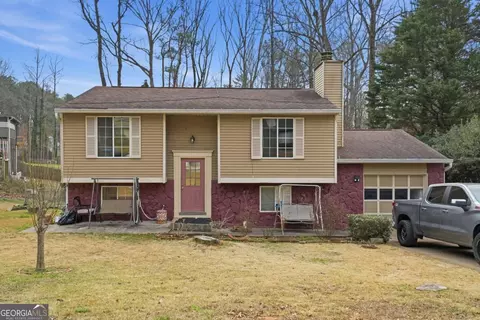 6751 Lismore Dr, Norcross, GA 30093