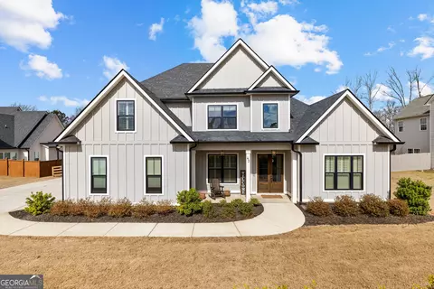 43 N Cove Dr, Newnan, GA 30263