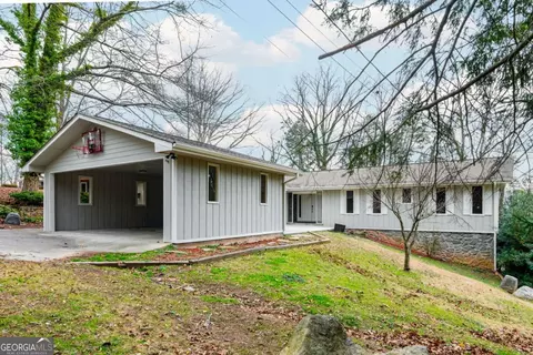 3346 Little Cir, Gainesville, GA 30506