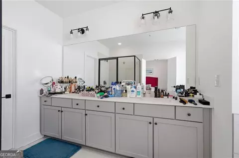 Bath - 375 Walker Ave, Roswell, GA 30076 photo 2 of 4