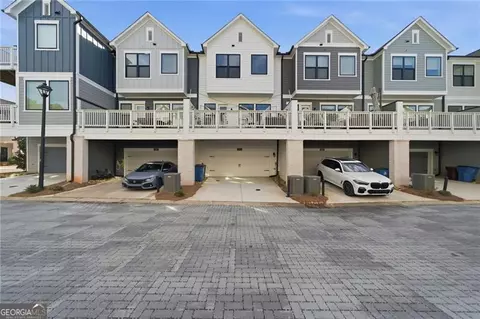 Exterior - 375 Walker Ave, Roswell, GA 30076 photo 5 of 7