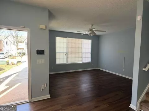 Living - 2409 Brianna Dr, Hampton, GA 30228 photo 4 of 4
