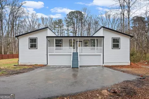 140 Indian Lake Dr, Hiram, GA 30141