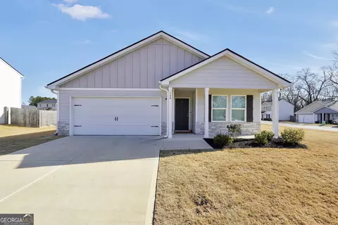 140 Catalpa Rd, Milner, GA 30257