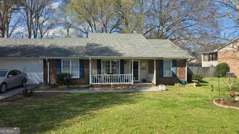 73 Cotton Bnd, Cartersville, GA 30120