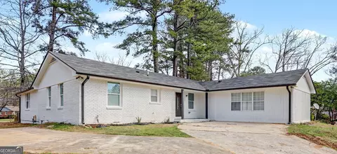 2447 Omaha Rd SW, Atlanta, GA 30331
