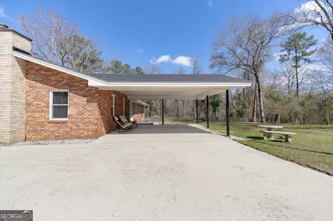Exterior - 210 Webb St, Warner Robins, GA 31093 photo 8 of 10