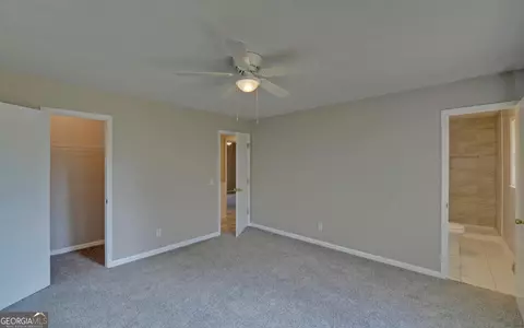 Bedroom - 704 Skyline Dr, Toccoa, GA 30577 photo 2 of 8