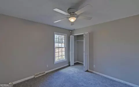 Bedroom - 704 Skyline Dr, Toccoa, GA 30577 photo 7 of 8