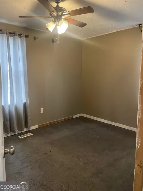 Bedroom - 124 Harper St, Jackson, GA 30233 photo 7 of 9