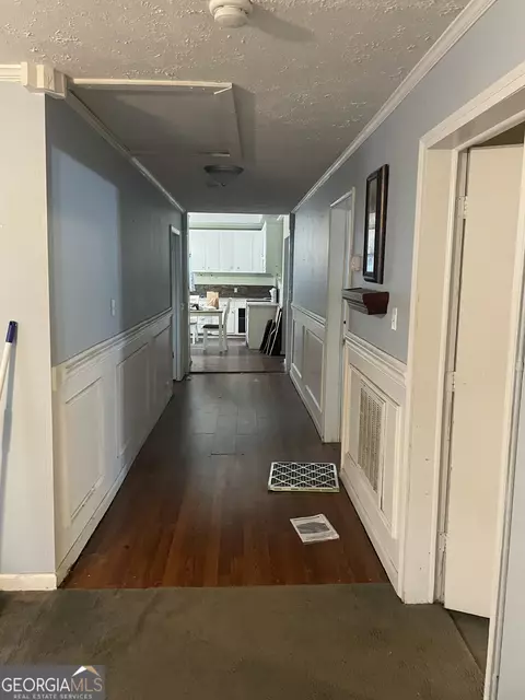 Entry Way - 124 Harper St, Jackson, GA 30233 photo 2 of 5