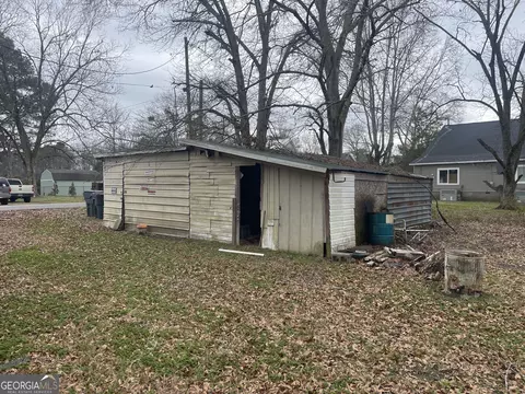 Exterior - 124 Harper St, Jackson, GA 30233 photo 4 of 4