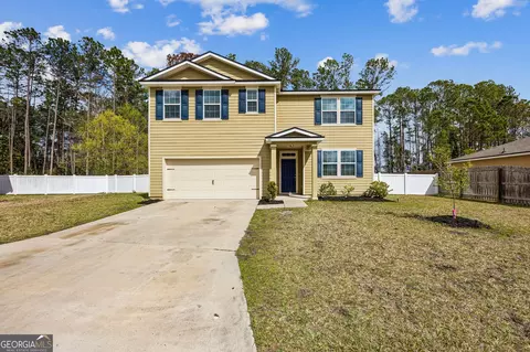 403 Cedar Breeze Dr, Kingsland, GA 31548