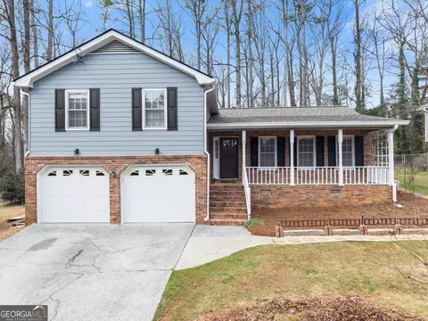 4691 Lucerne Valley Rd SW, Lilburn, GA 30047