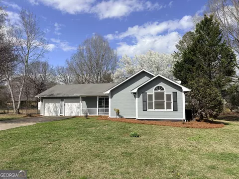 16 Gray Rock Dr NW, Rome, GA 30165