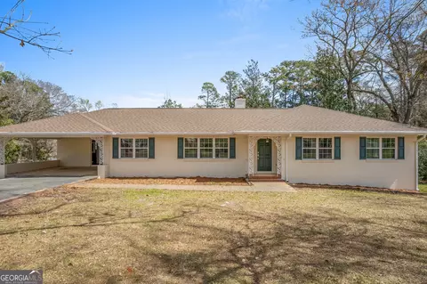 223 Richmond St, Sandersville, GA 31082