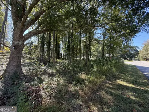 5666 Mcleod St, Lula, GA 30554 photo 9