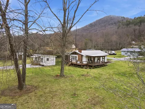 21 Mcintosh Ln, Rabun Gap, GA 30568