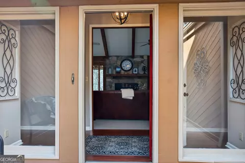 Entry Way - 2005 Foxcroft Dr, Lagrange, GA 30240 photo 1 of 3