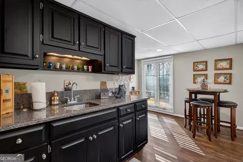 Kitchen - 2005 Foxcroft Dr, Lagrange, GA 30240 photo 6 of 6