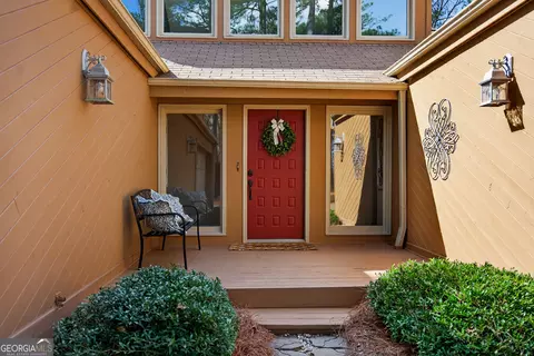 Exterior - 2005 Foxcroft Dr, Lagrange, GA 30240 photo 9 of 24