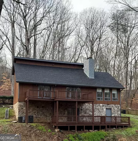 5530 Bourbon Dr, Gainesville, GA 30506
