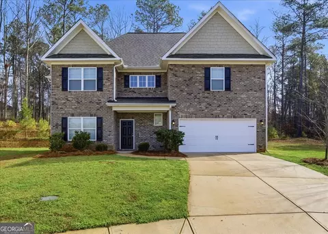 455 Pearson Cir, Hampton, GA 30228