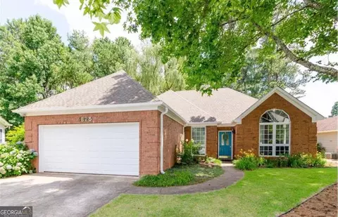4825 Jones Bridge Woods Dr, Johns Creek, GA 30022