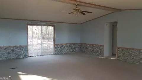Living - 2331 Kesler Rd, Carnesville, GA 30521 photo 1 of 12